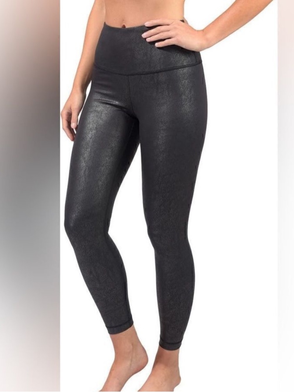 Fabletics faux leather distressed leggings black. See measurements for size.